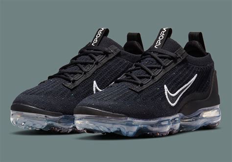 nike vapormax triple black fake - Nike VaporMax 2021 all black.